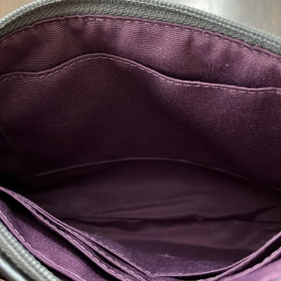 Coach Ashley Signature Large Wristlet - Picture 7 of 8